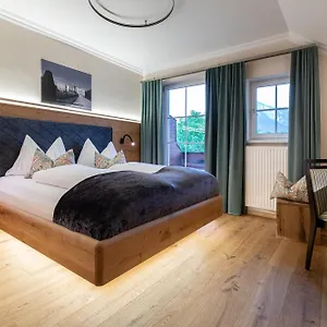 4* Hotel Garni Frauenschuh